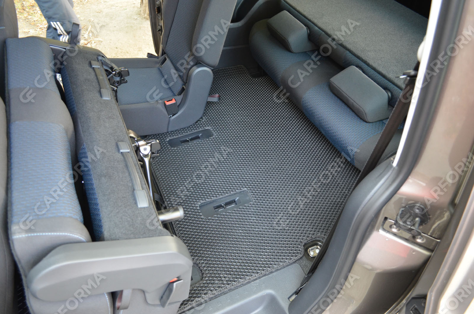 Водительские eva коврики  Volkswagen Caddy (2K) 2003&nbsp;-&nbsp;2020 в Москве