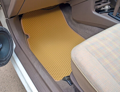Ворсовые коврики на Toyota Cynos (L50) 1995 - 1999 в Москве