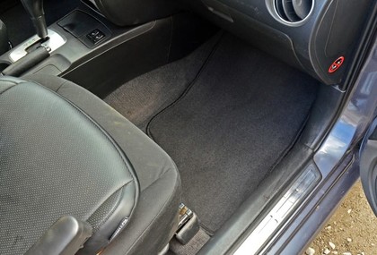 Ворсовые коврики на Mitsubishi Outlander 2001 - 2009 в Москве