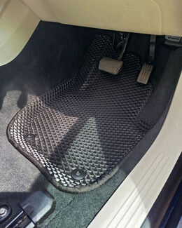 Ворсовые коврики на Volvo V40 II 2012 - 2020 в Москве