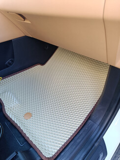 Коврики на KIA Carnival IV 7 мест без оттоманок 2020 - 2025 в Москве Коврики на KIA Carnival IV 7 мест без оттоманок 2020 - 2025 в Москве