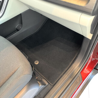 EVA коврики на KIA Carnival IV 7 мест с оттоманками 2020 - 2025 в Москве EVA коврики на KIA Carnival IV 7 мест с оттоманками 2020 - 2025 в Москве