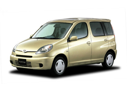 Коврики на Toyota Yaris Verso 1999 - 2006 в Москве